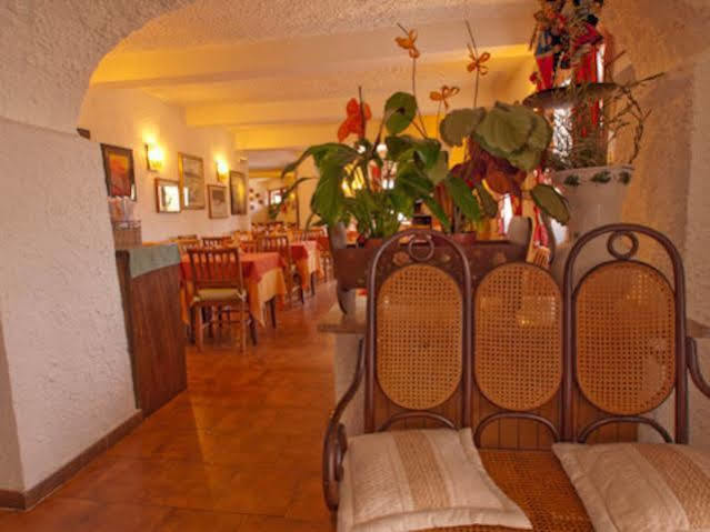 Hotel Rondanino Lanzo dʼIntelvi Buitenkant foto
